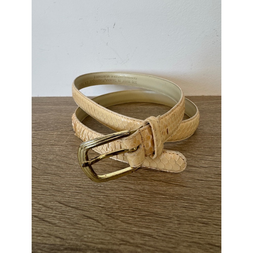 Vintage Genuine Reptile Skin Belt Cream Tan Gold Buckle Small 370 Made in Taiwan